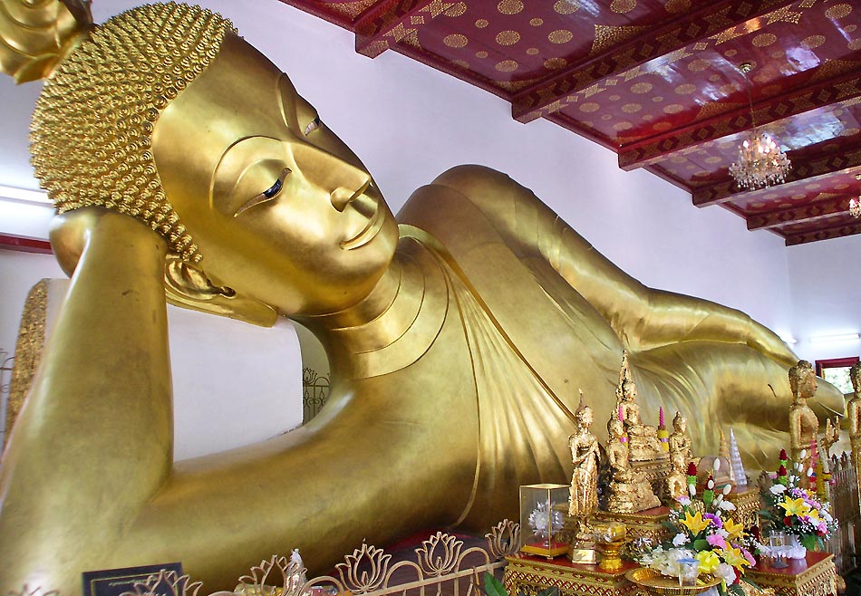 bouddha couché thailande