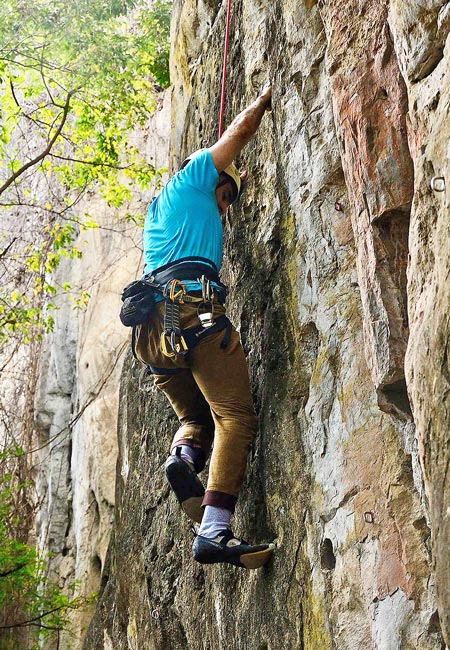 voie d'escalade avec CMRCA