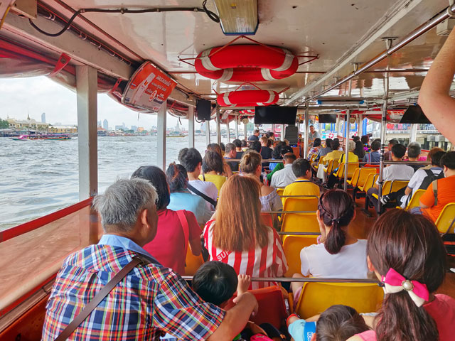 bateau public fleuve bangkok thailande
