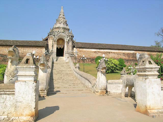 Wat Phra That Lampang Luang