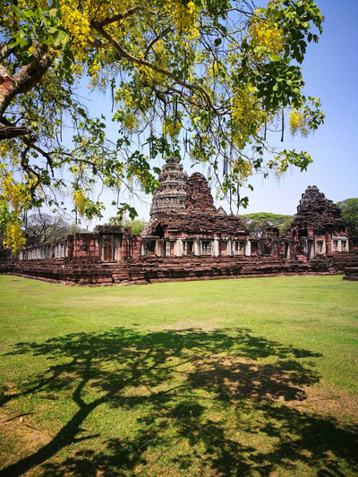 temple khmer Phimai dans l'Isan en Thailande