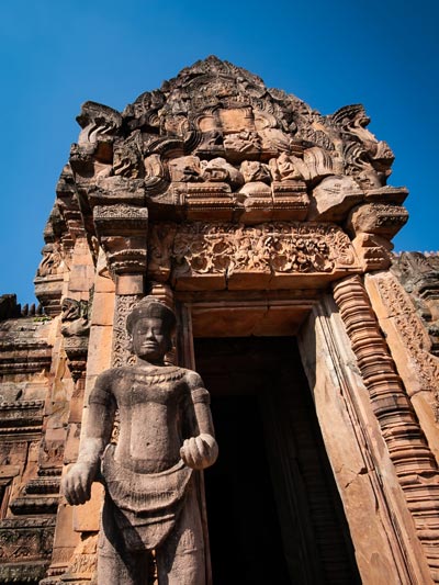 statue au temple Phnom Rung dans l'Isan en Thailande