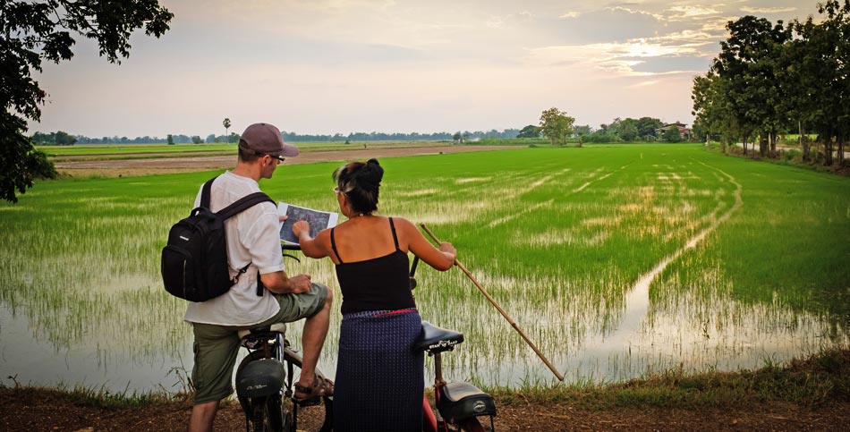 balade à vélo dans la campagne de Sukhothai en Thailande