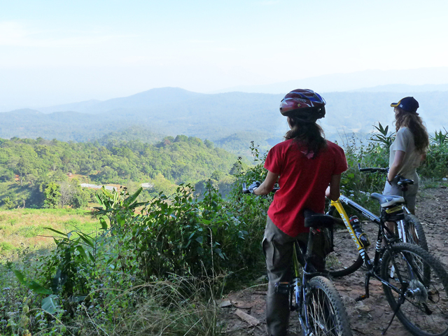 balade à VTT dans le parc national Doi Inthanon